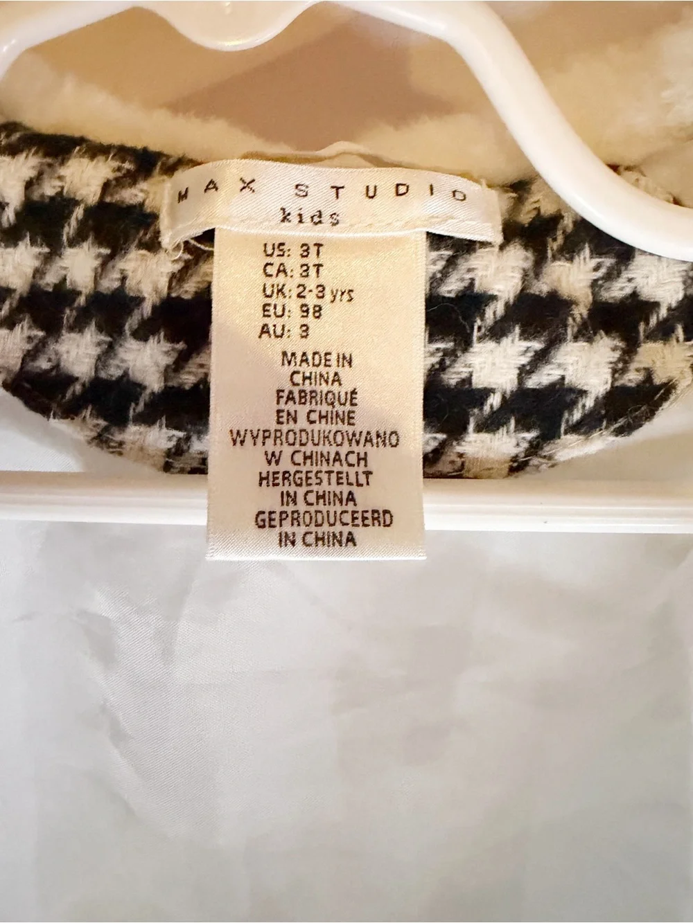 Black and White Houndstooth Coat with Faux Fur Trim 3T EUC